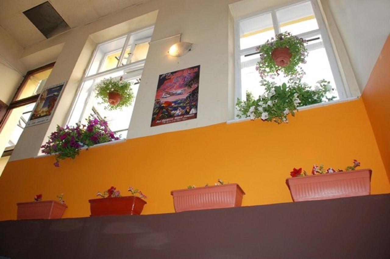 Central Station Hostel Beograd Eksteriør billede